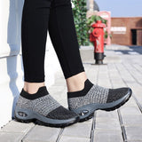 Chaussures femme 2019 Extérieur coussin d’air sport Entraîneurs professionnels Confortable Augmenté bas jogging Sneakers femme